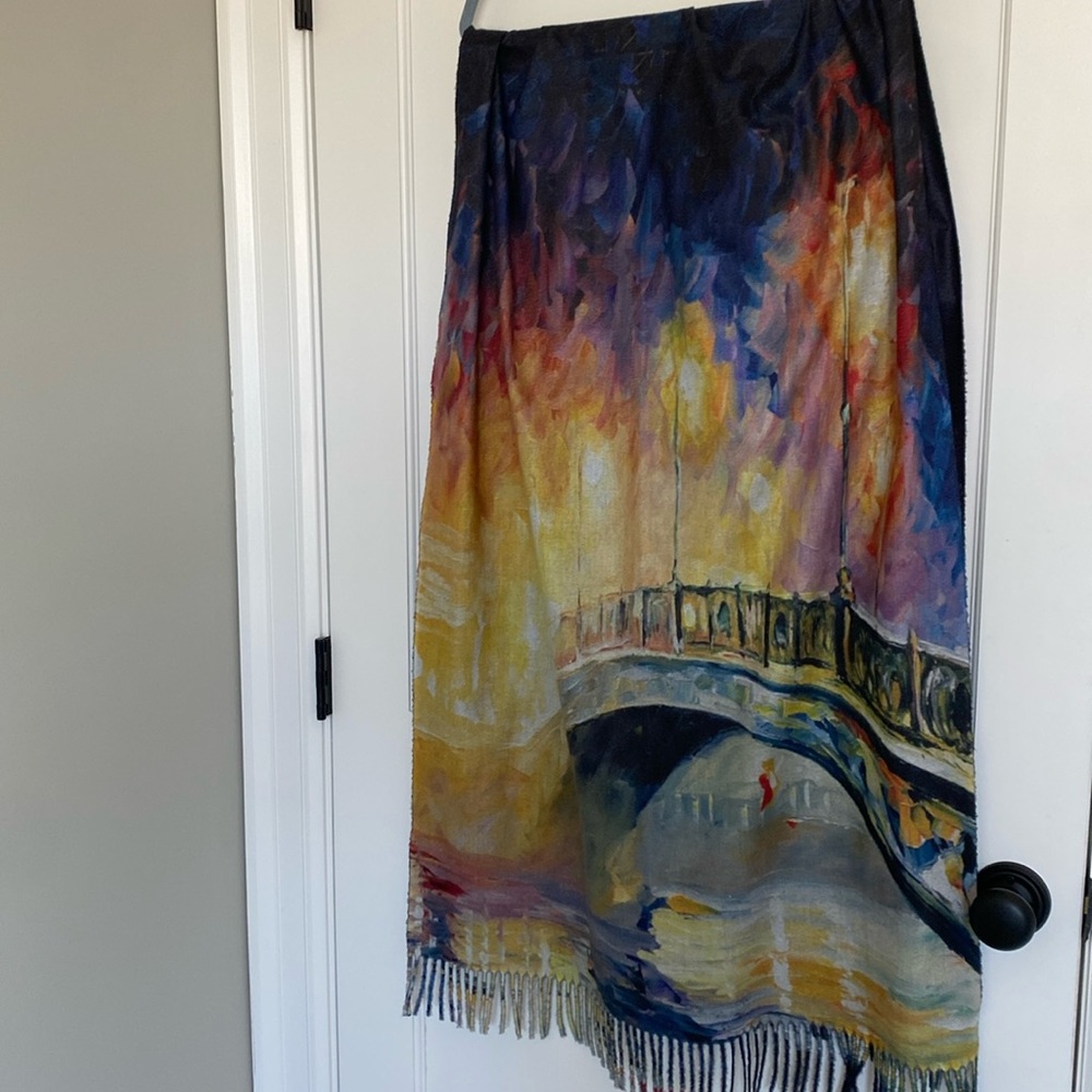 Impressionist scarf. Oversized. Navy base color.